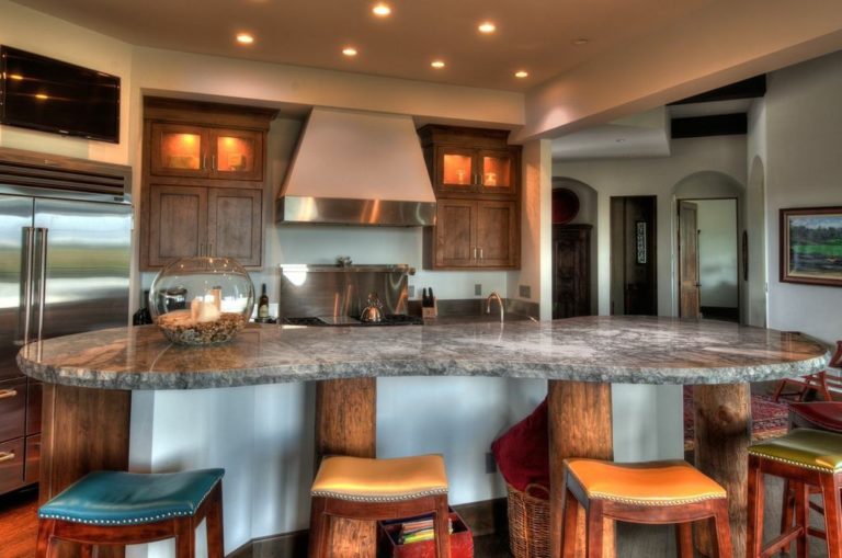 Read more about the article What to Expect During Your Granite Countertop Install